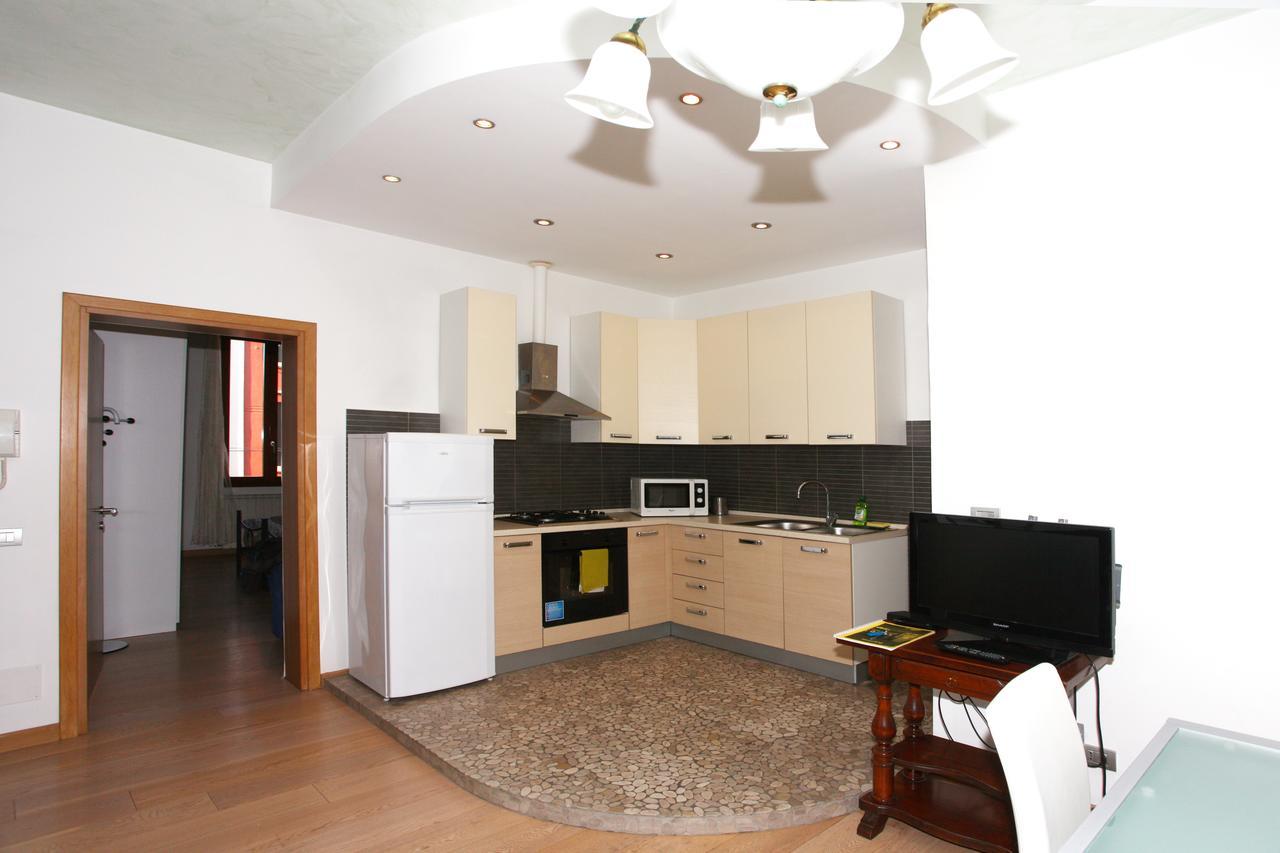 Ca' Santa Marta Apartment Venice Ngoại thất bức ảnh